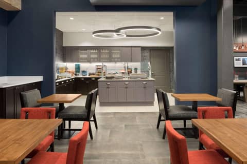 Homewood Suites By Hilton Milwaukee Downtown — photo 5
