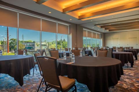 DoubleTree by Hilton Asheville Downtown — photo 5
