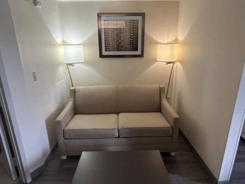 Spark By Hilton Fort Myers — photo 9