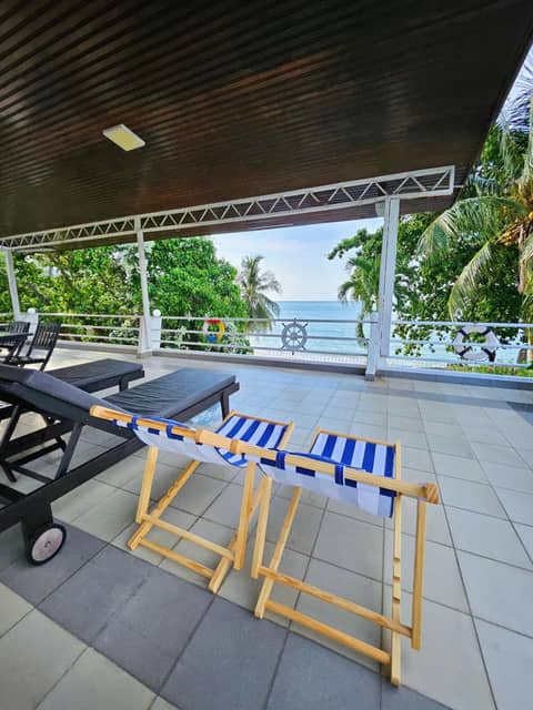 Little Heaven by Sky Hive, A Beach Front Bungalow — photo 5