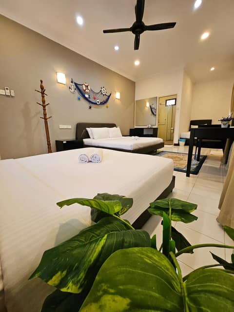 Little Heaven by Sky Hive, A Beach Front Bungalow — photo 8