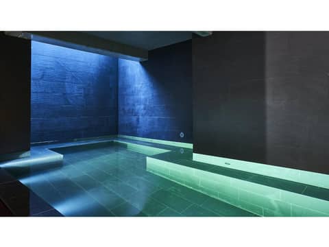 9Hotel Sablon — recepcion & lobby