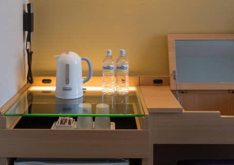 E Hotel Higashi Shinjuku — photo 9