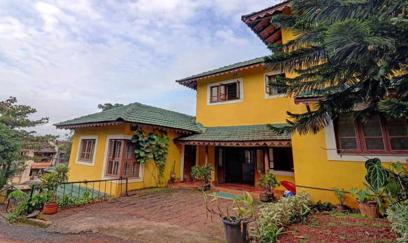 Itsy Hotels Vailankanni Natures Inn — building