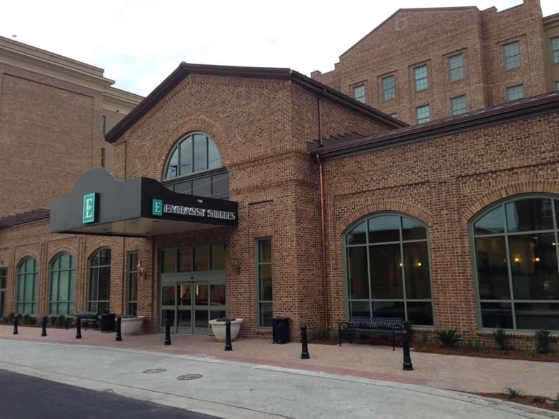 Embassy Suites Savannah Historic District — building