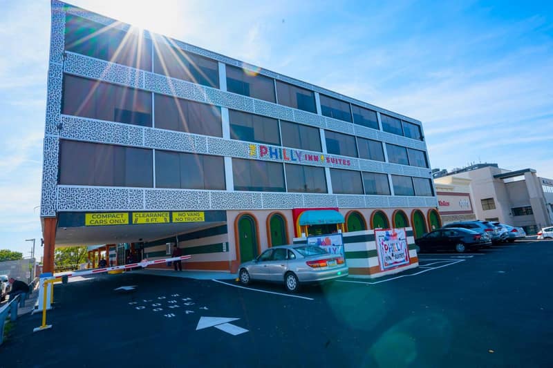 Philly Inn & Suites — building