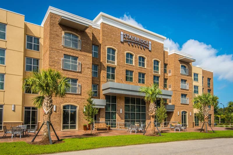 Staybridge Suites Charleston - Mount Pleasant by IHG — building