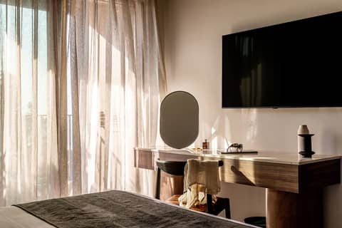 Elios Hill — hotel room