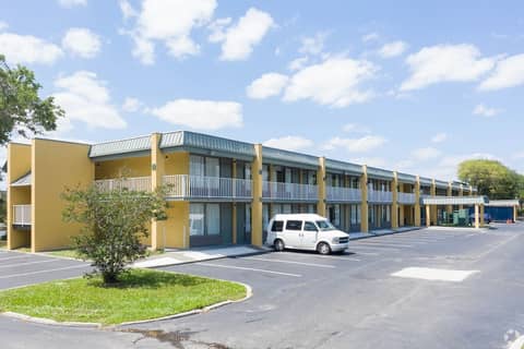 Stayable Jacksonville West — photo 9