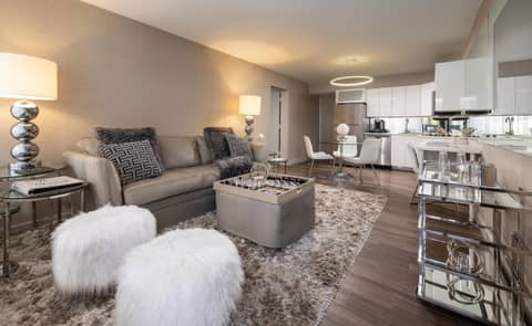 Magic Moment Resort & Kids Club Lake Buena Vista South, Dazzler Select by Wyndham - Free Shuttle to Theme Parks! — hotel room