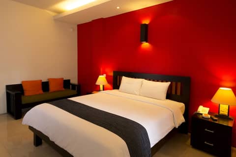 ECLIPSE Hotel — hotel room