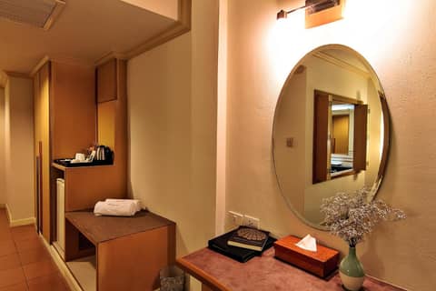Bossotel Bangkok — photo 2