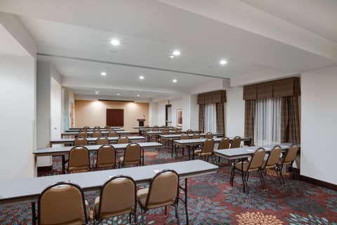 Staybridge Suites Tampa East- Brandon by IHG — photo 5