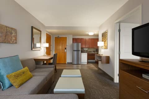 Staybridge Suites Tampa East- Brandon by IHG — photo 6