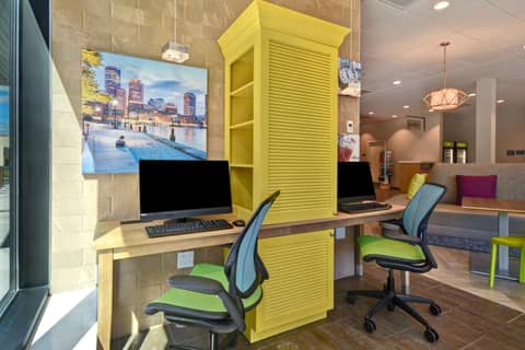 Home2 Suites By Hilton Boston South Bay — photo 2