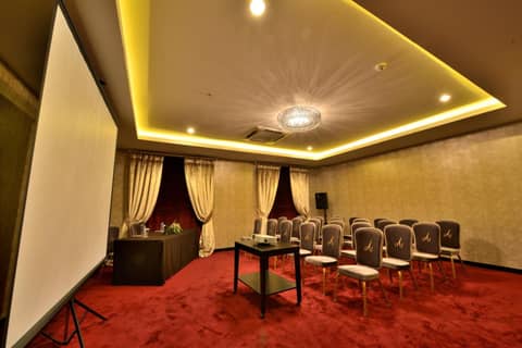 Amaroossa Cosmo Jakarta — photo 7