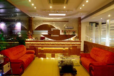 Taj Inn Hotel — recepcion & lobby