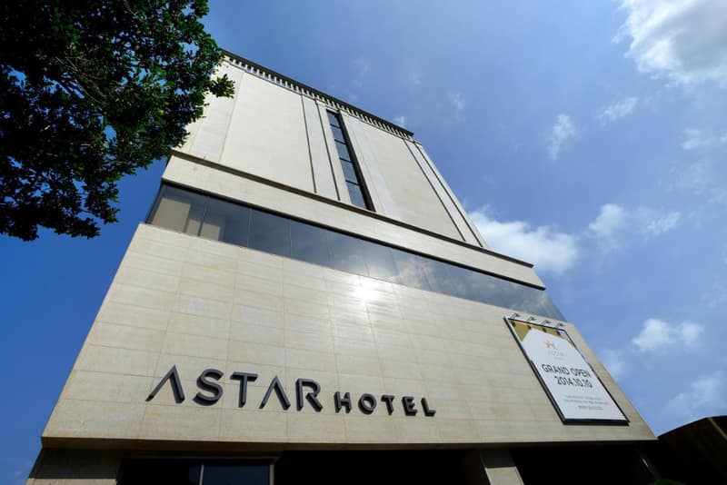 Astar Hotel — building