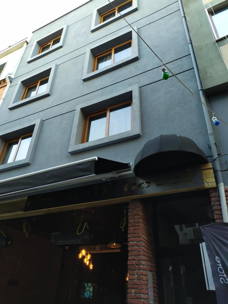 The Wolf Hotel — building