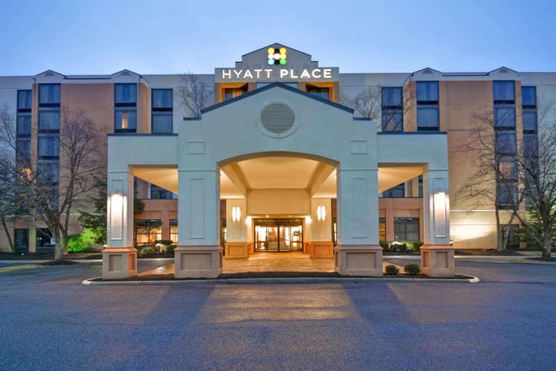 Hyatt Place Columbus Worthington — building