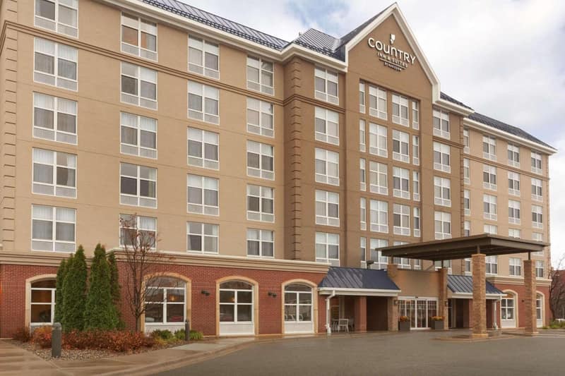 Country Inn & Suites by Radisson, Bloomington at Mall of America — building