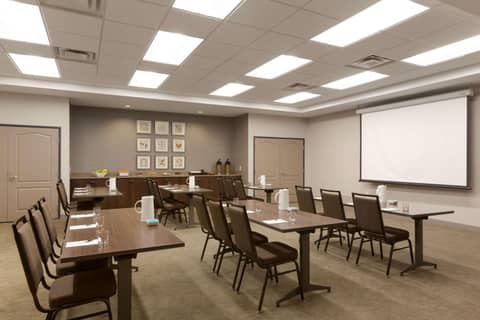 Country Inn & Suites by Radisson, Bloomington at Mall of America — photo 9