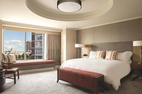 The Ritz-Carlton, Boston — hotel room