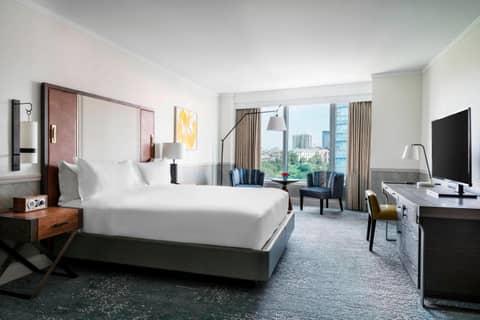 The Ritz-Carlton, Boston — hotel room