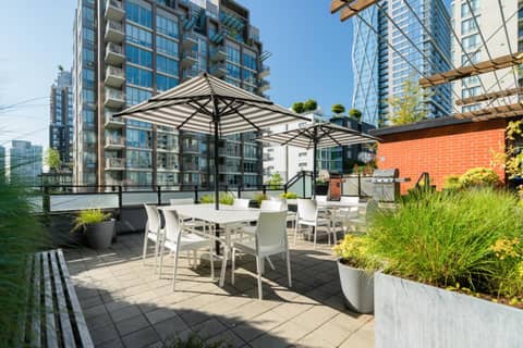 Level Vancouver Yaletown - Seymour — photo 4