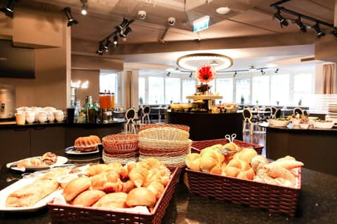 arte Hotel Wien Stadthalle — dining