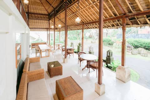 Pertiwi Resort & Spa — lounge