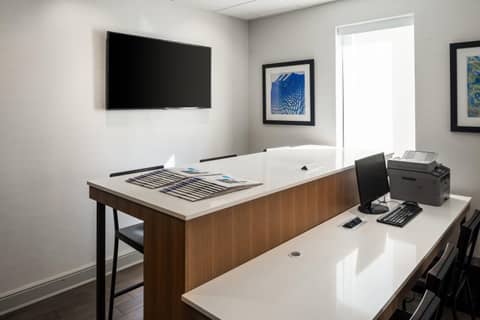 Holiday Inn Express Atlanta Airport-College Park by IHG — photo 9