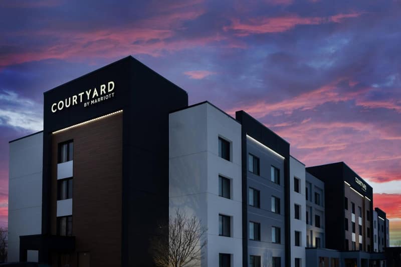 Courtyard by Marriott Buffalo Amherst/University — building