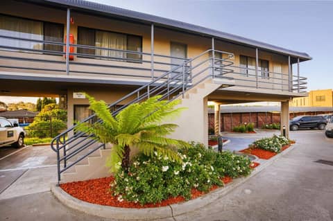 Mahoneys Motor Inn — photo 6