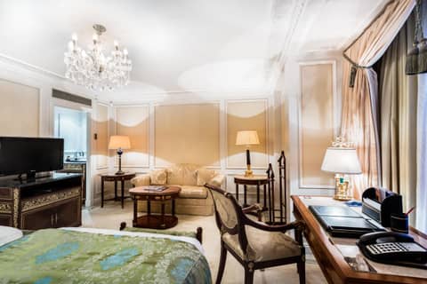 Bentley London — hotel room