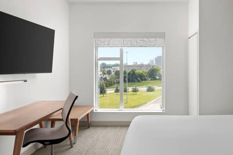 Element by Marriott Charlotte Uptown — photo 9