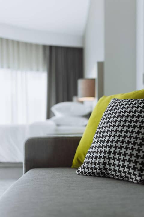 Hyatt Place Bangkok Sukhumvit 24 — hotel room