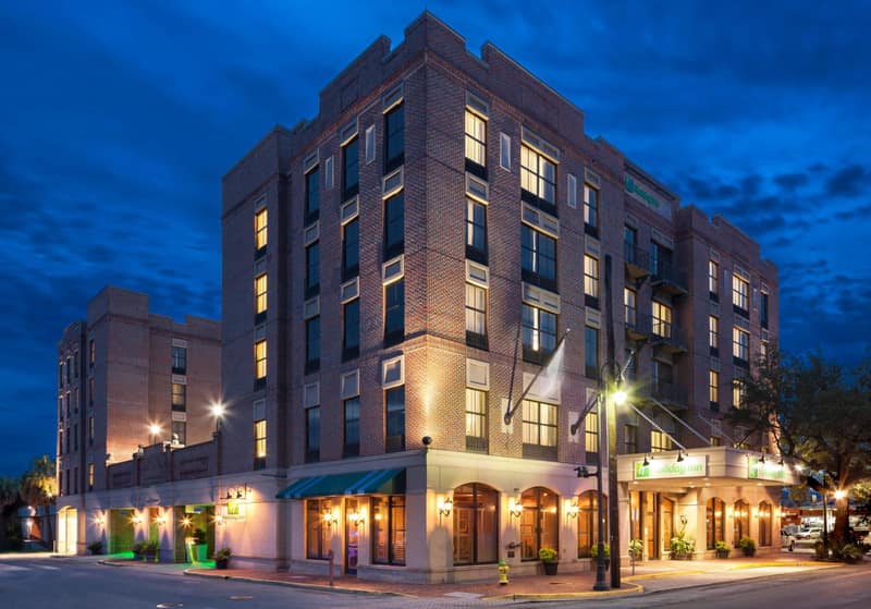 Holiday Inn Savannah Historic District by IHG — building