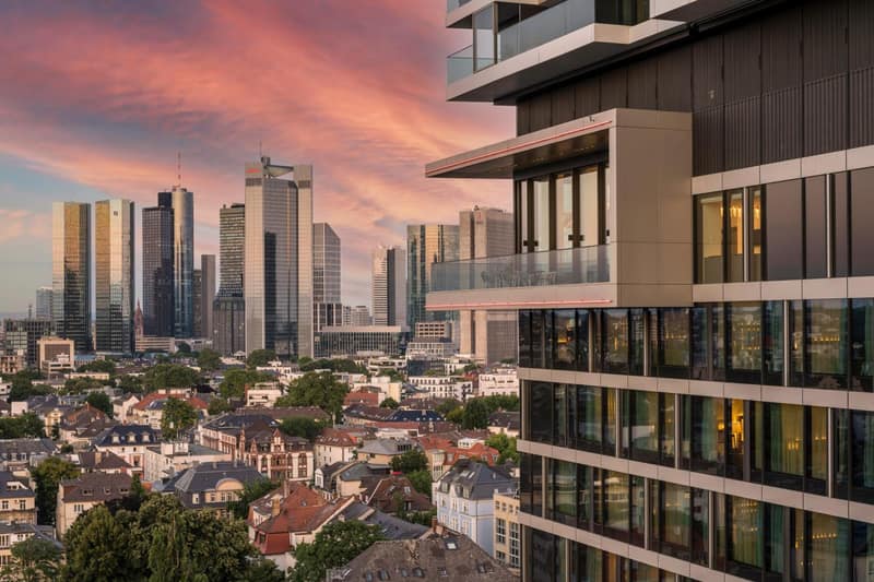 Meliá Frankfurt City — building