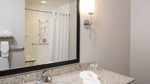 Holiday Inn Indianapolis Airport by IHG — photo 9