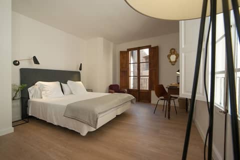 Canavall Turismo de Interior — hotel room