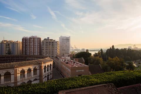 Hotel Eliseos — other