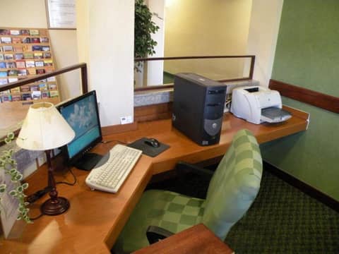Fairfield Inn & Suites Indianapolis East — photo 9