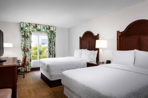 Hampton Inn & Suites San Juan — photo 4