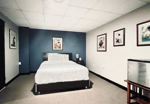 S.J. Suites Hotel — hotel room