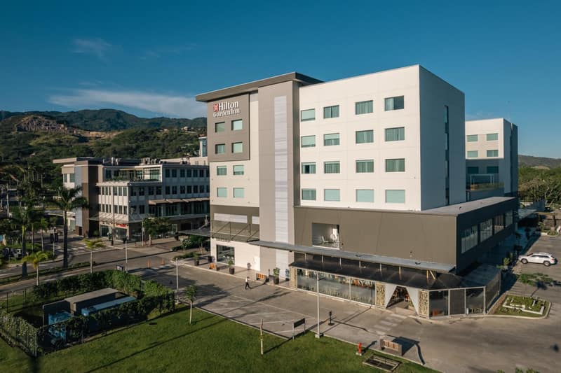 Hilton Garden Inn Santa Ana, San Jose — building