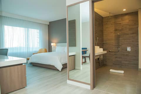 Hilton Garden Inn Santa Ana, San Jose — photo 5