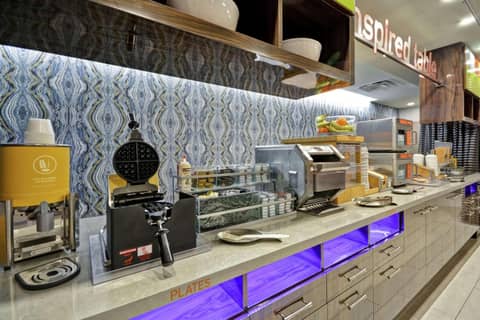 Home2 Suites by Hilton KCI Airport — photo 4