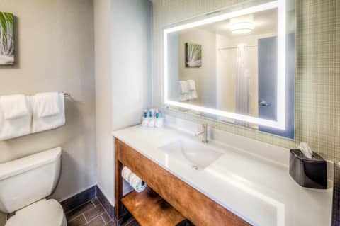 Holiday Inn Express & Suites Cleveland/Westlake by IHG — photo 5