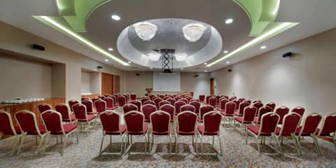Hilton Garden Inn Istanbul Beylikduzu — photo 6
